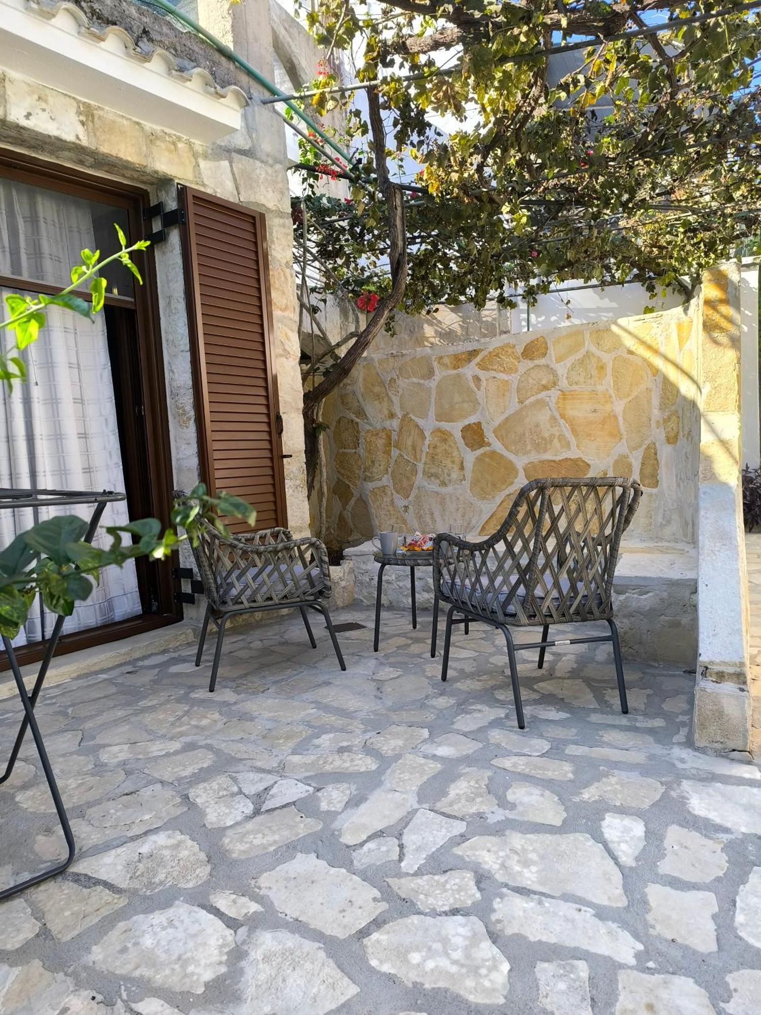 Poseidon Apartments 가이오스 외부 사진